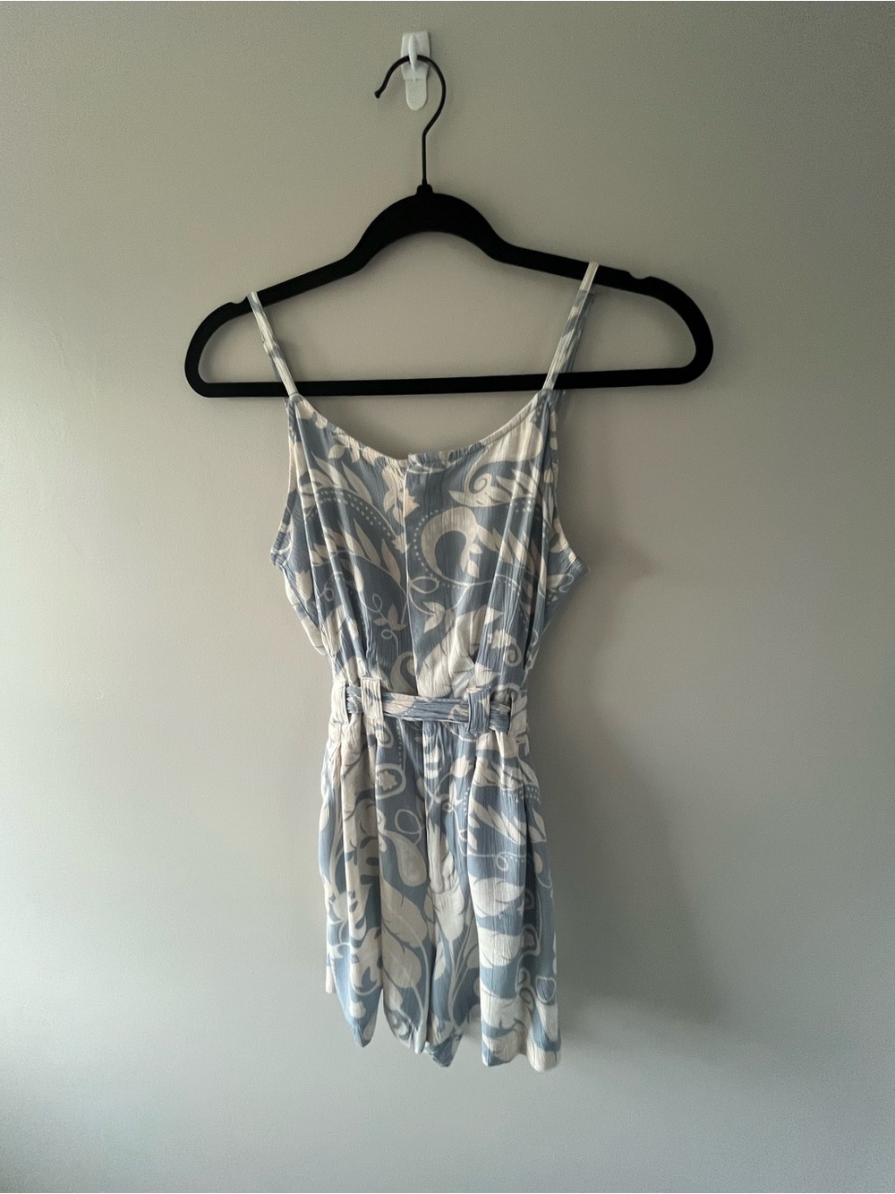 Blue and White Floral Belted Amuse Society Jumper